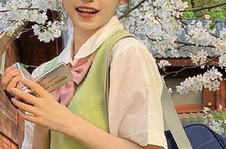 告别无聊，17吃瓜苹果版，官网白带你穿越瓜果世界，绝对好嗨哟！