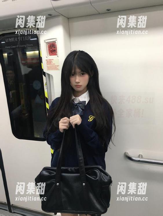 嗨，亲爱的瓜民！快来488.su官网，看我如何一口吃下八卦全家桶！