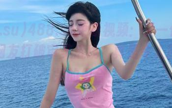 488.su更新视频：又一位‘无敌’网友打破审美底线，真是令人目瞪口呆的组合！