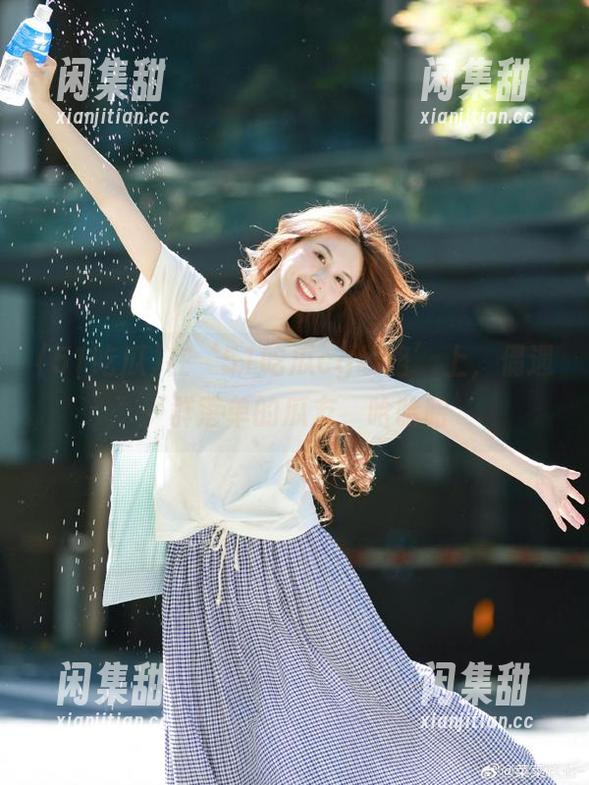 在‘51吃瓜cg线路’上，偶遇一群落单的瓜友，哈哈哈