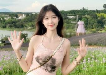 今天的热瓜来啦！点开这个链接一起围观“51吃瓜网”的最新花边吧！