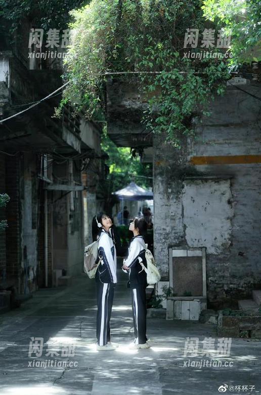 “51吃瓜群众”下载后，让你吃到“瓜”以外的神秘信息站。