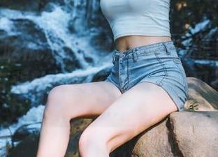 听说那个传送门能见证亲历的美好与悲壮，我在www.吃瓜等不及了…