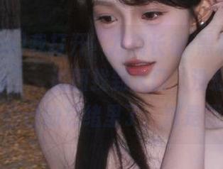 我打开“万篇长征-黑料不打烊xgg.su”，试图找到入口，没想到却迷失在自己的思绪里了，真是悲哀。