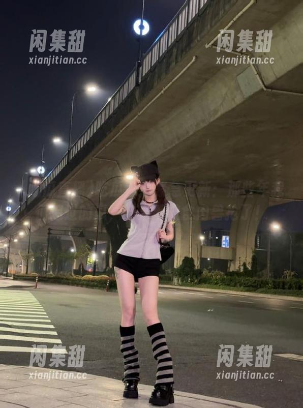 吃瓜直播紧急更新：那些年我们追过的瓜，结果都被食肉兽抢了！