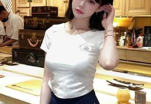 下载每日黑料，解锁甜蜜八卦，一起在线吃瓜，不出门也能体验“瓜田”！