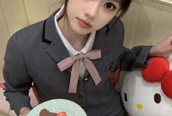 “黑料不打烊”更新出新花样，在线带着我去探讨那些你绝对不想了解的内幕！